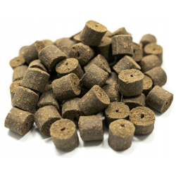 Pellet Zanętowy Harison 18mm Amur 1kg na váhu
