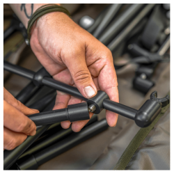 Avid Carp Revolve Multi Pod Ständer für 2 oder 3 Ruten