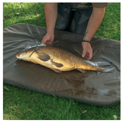Avid Carp Revolve Folding Flat Mat